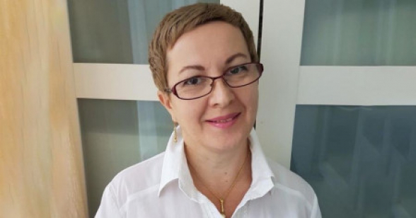 Հորդ տուն ինչ կար-չկար արդեն տարել ես, Նիկոլ